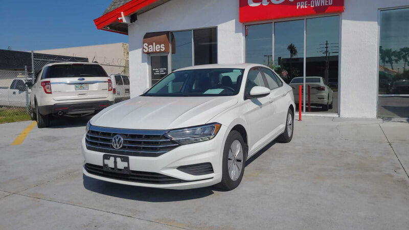 VOLKSWAGEN JETTA 1.4T S SEDAN 4D